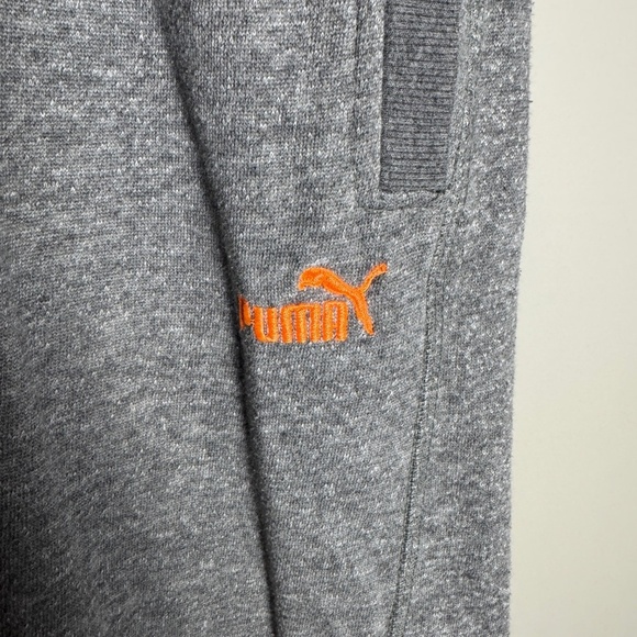 PUMA‎ Kid's Elastic Waist Jogger Sweatpants Gray Size Large (14-16) Athletic - Picture 3 of 11